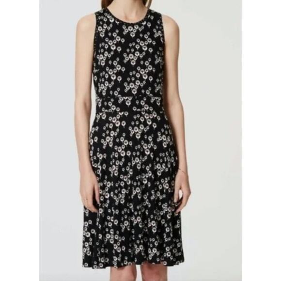 Ann Taylor Loft Tank Dress Back Zip Boat Neck Floral Black / White Size 4 Casual - Picture 1 of 8